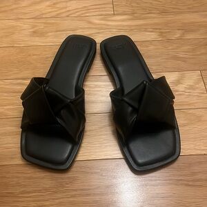 Abercrombie & Fitch black slides, size 8, never worn